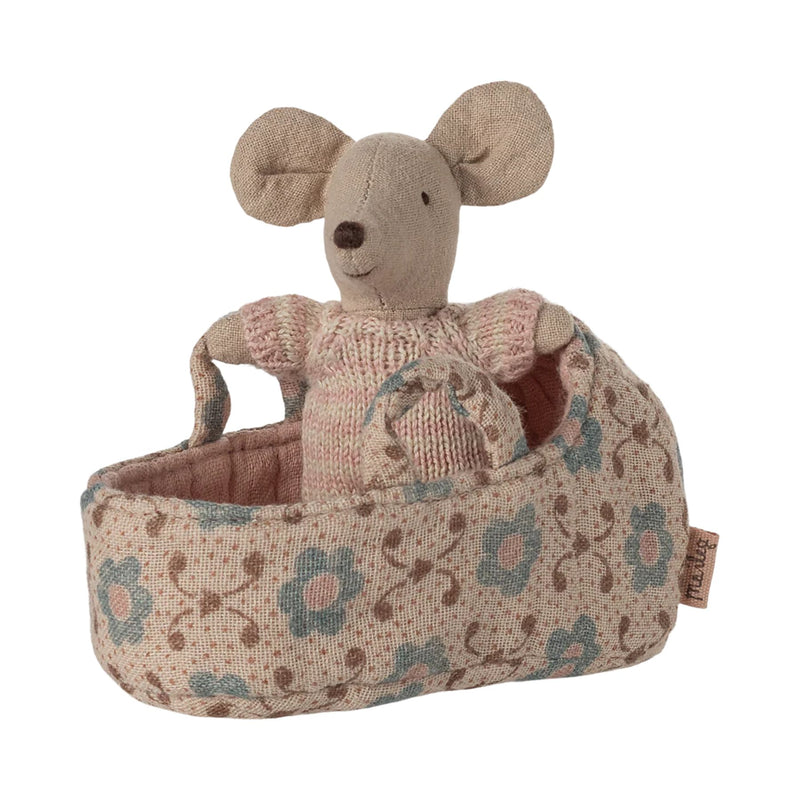 Baby Mouse in Carry Cot