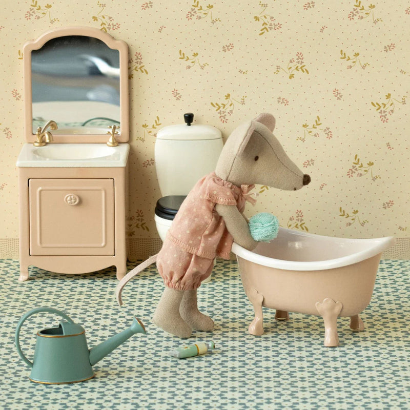 Big Sister Mouse in Matchbox, Pink Dots Pyjamas with Magnet Hands
