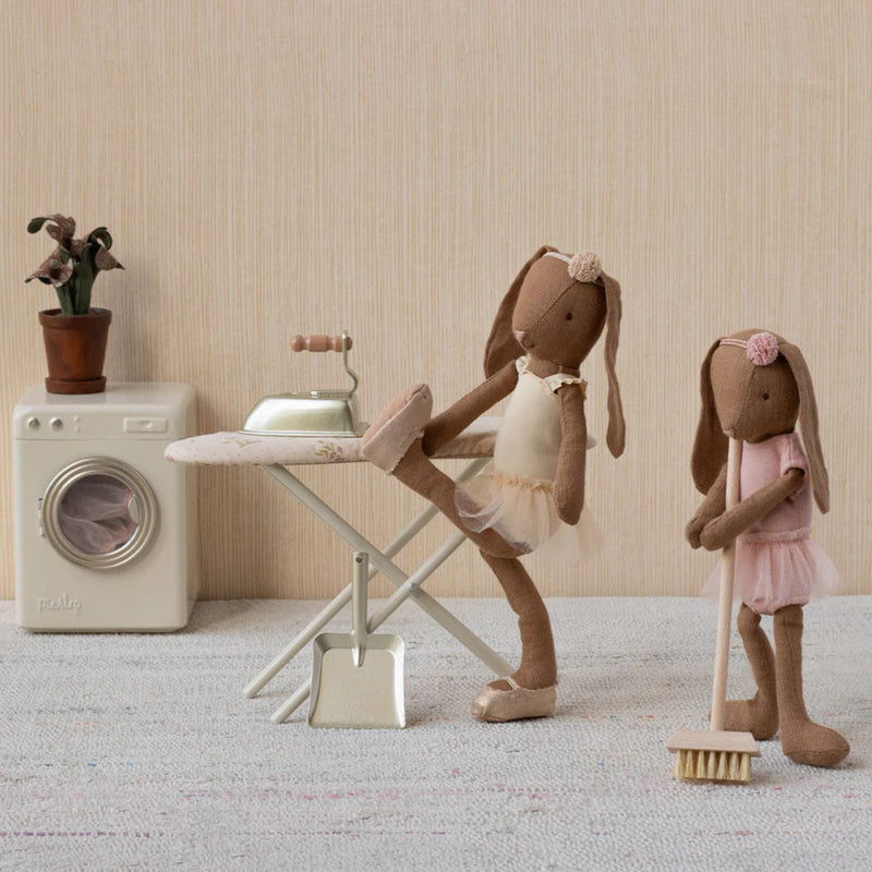 Iron + Ironing Board, Miniature