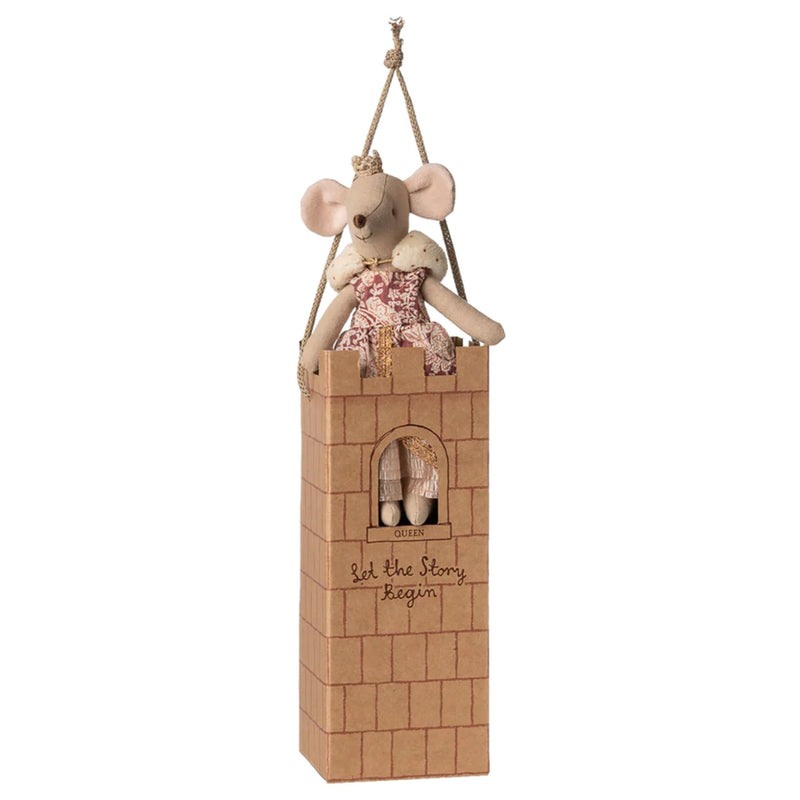 Queen Mouse in Castle Bag