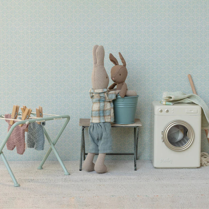 Rabbit Set, Micro with Magnet Hands