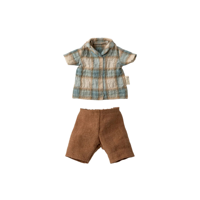 Rabbit Size 2, Brown - Shirt + Brown Shorts