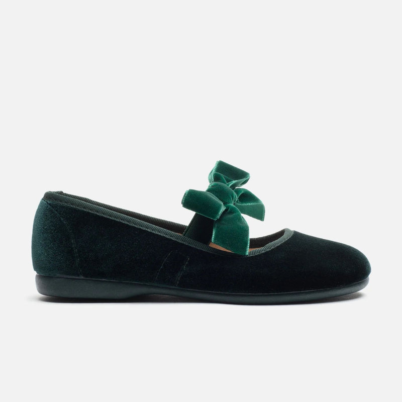 Mary Janes, Andie Emerald